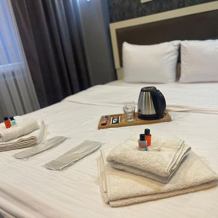 Ufuk Hotel Provincia di Provincia di Istanbul Esterno foto