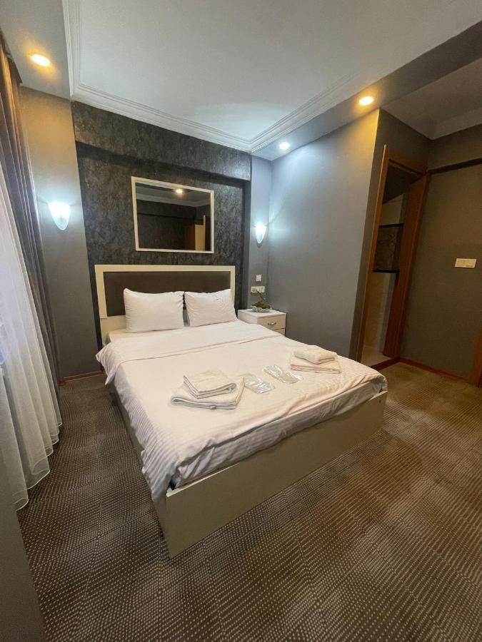 Ufuk Hotel Provincia di Provincia di Istanbul Esterno foto